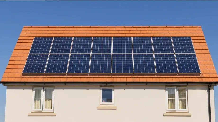 Solar Panels In The UK: A Comprehensive Guide