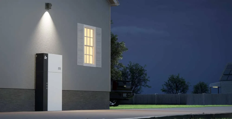 Alpha ESS Smile G3 Home Battery System - modular storage and intelligent monitoring system for new and retrofit solar PV installations.